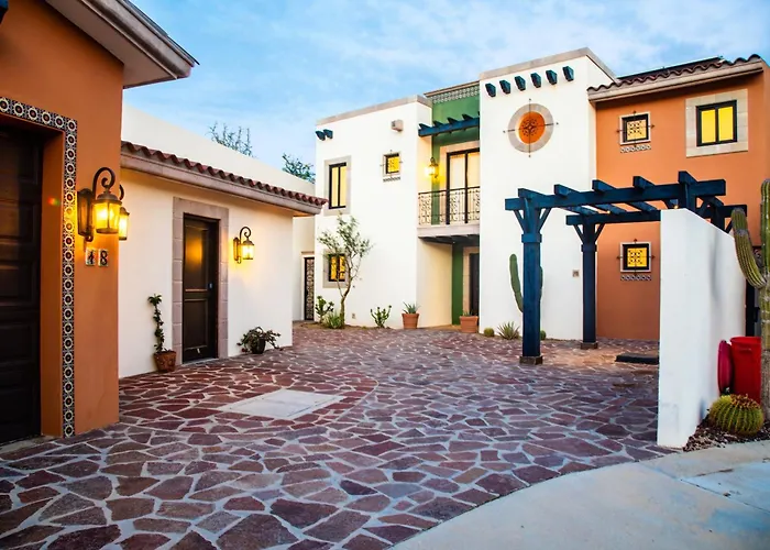 Luxe 5 Bdrm Copala Golf Minutes To Marina *